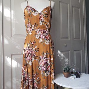 Windsor Boho yellow Floral Maxi Dress size M Cross tie back with slit